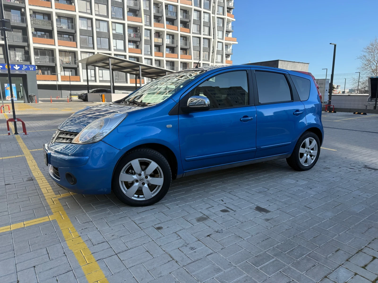 Nissan Note, снимка 3 - Автомобили и джипове - 53778897