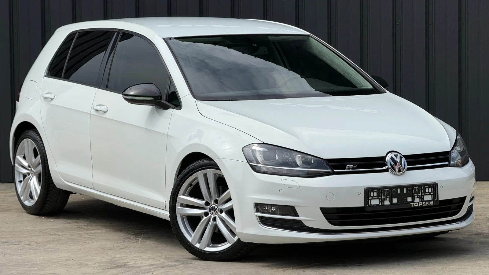 VW Golf R-LINE, снимка 3 - Автомобили и джипове - 53882214