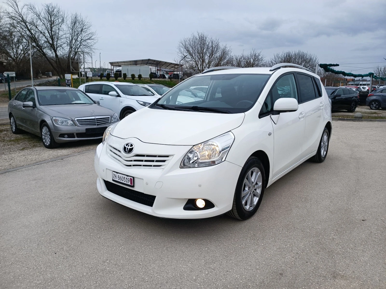 Toyota Verso 1.8i-147��-���������-�����-6��-NAVI-7� | Mobile.bg � ����������� 8