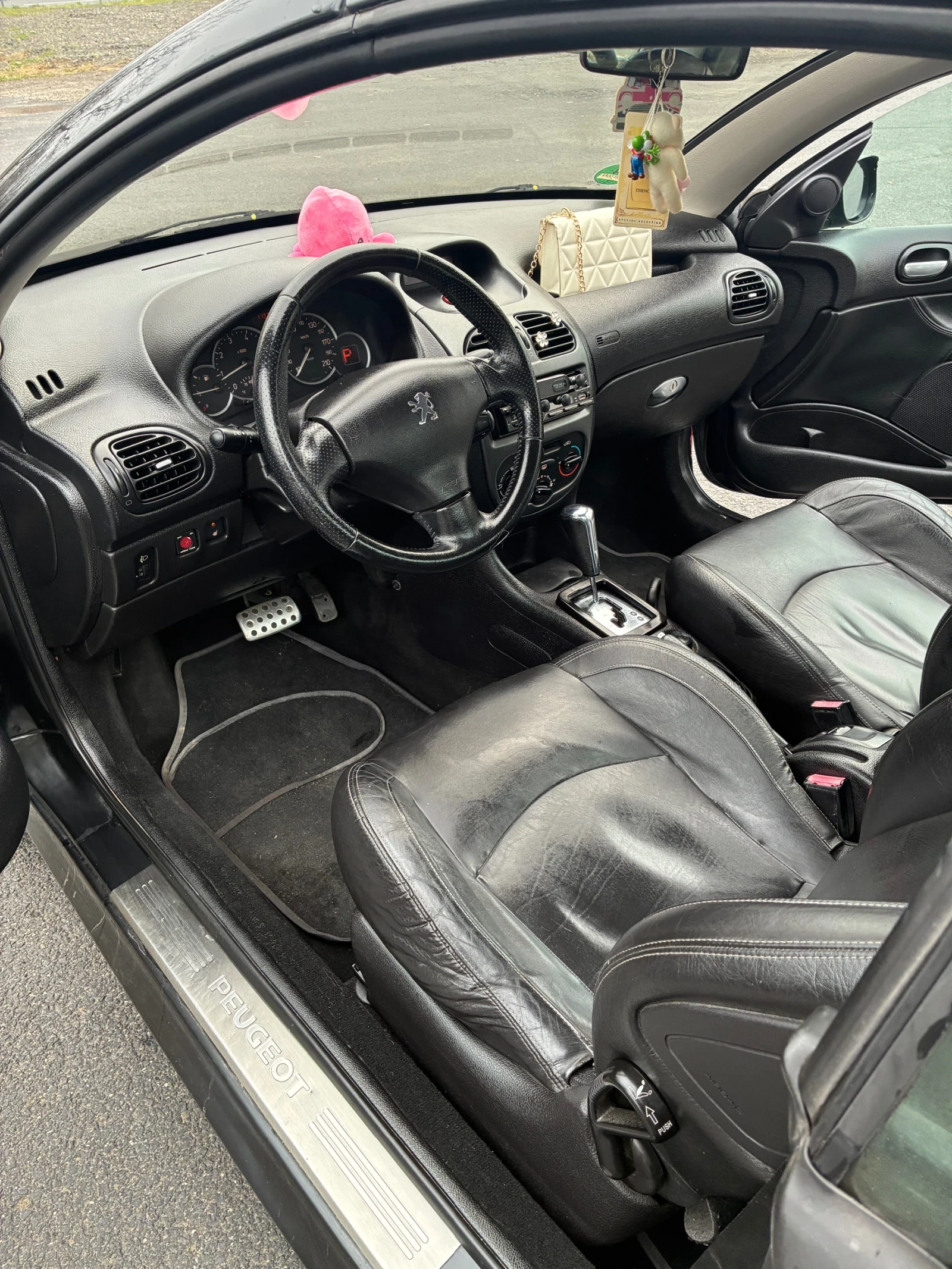 Peugeot 206, снимка 8 - Автомобили и джипове - 54019823