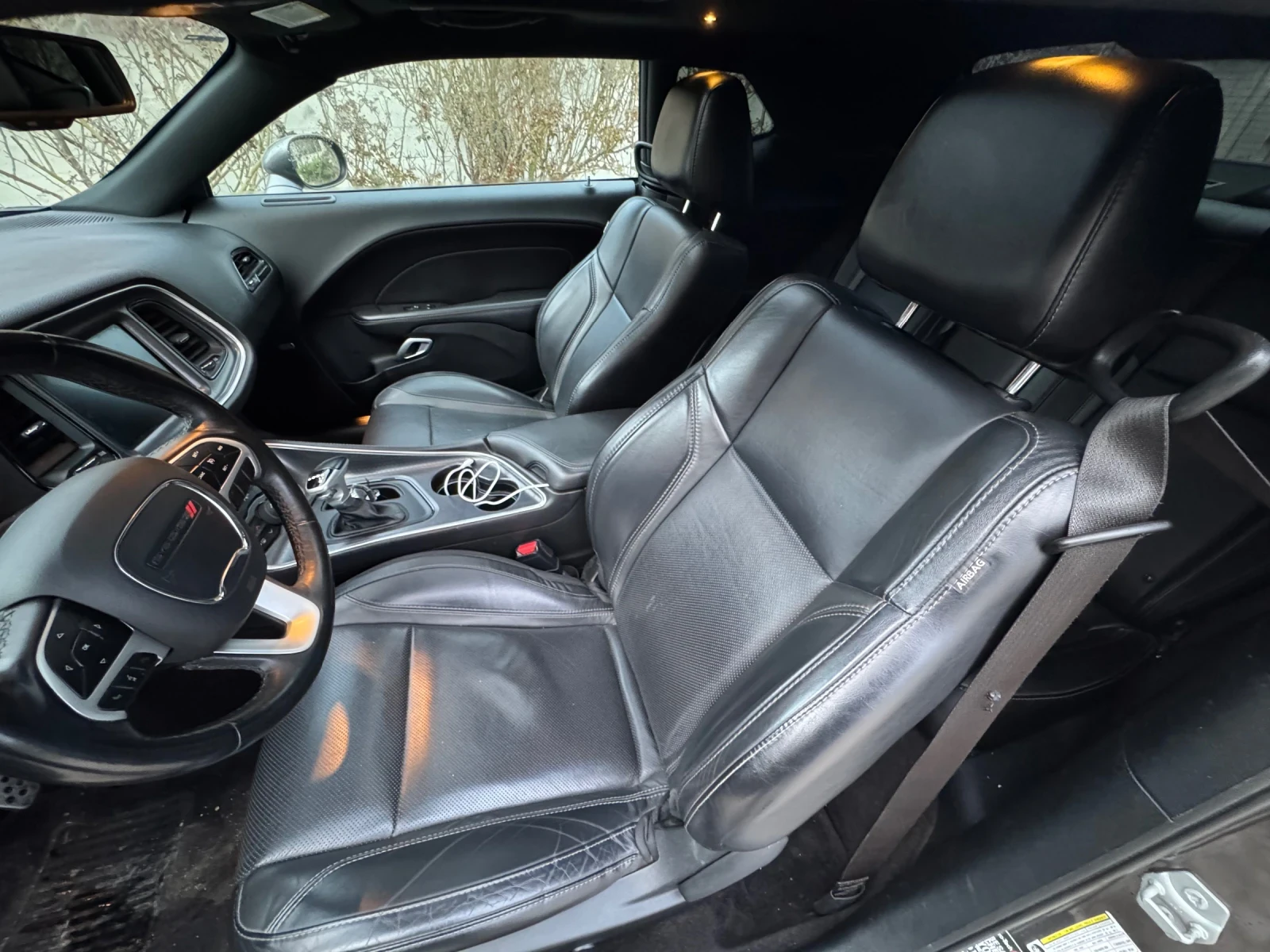 Dodge Challenger, снимка 7 - Автомобили и джипове - 54031685