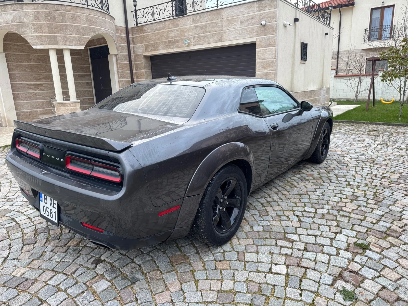 Dodge Challenger, снимка 3 - Автомобили и джипове - 54031685