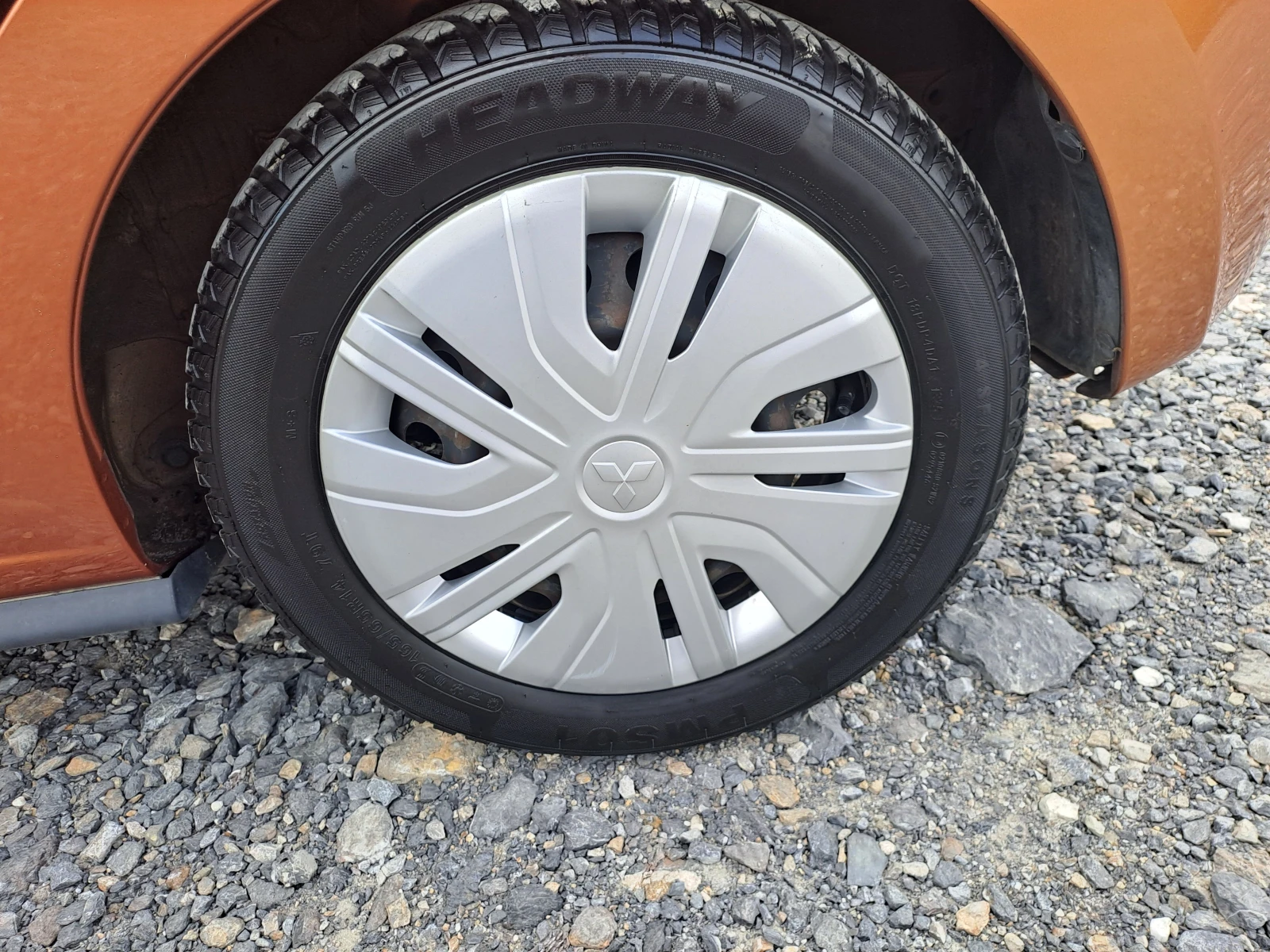 Mitsubishi Space star 1.0i-газ.инж.BRC+ климатик , снимка 11 - Автомобили и джипове - 54066120