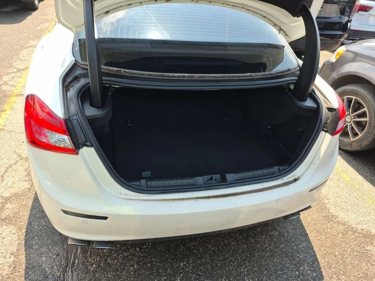 Maserati Ghibli * S Q4 * CARFAX * ���� �� �� | Mobile.bg � ����������� 5