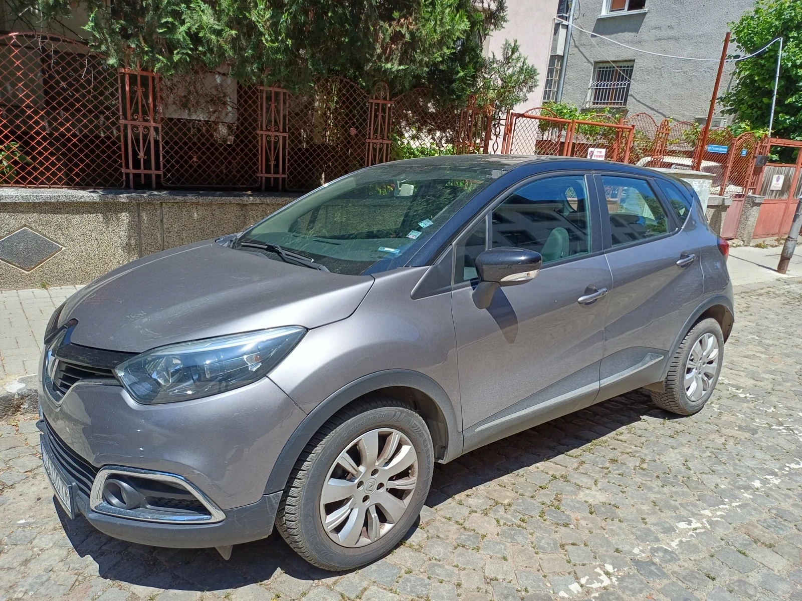 Renault Captur 1.5dci, снимка 3 - Автомобили и джипове - 54929479