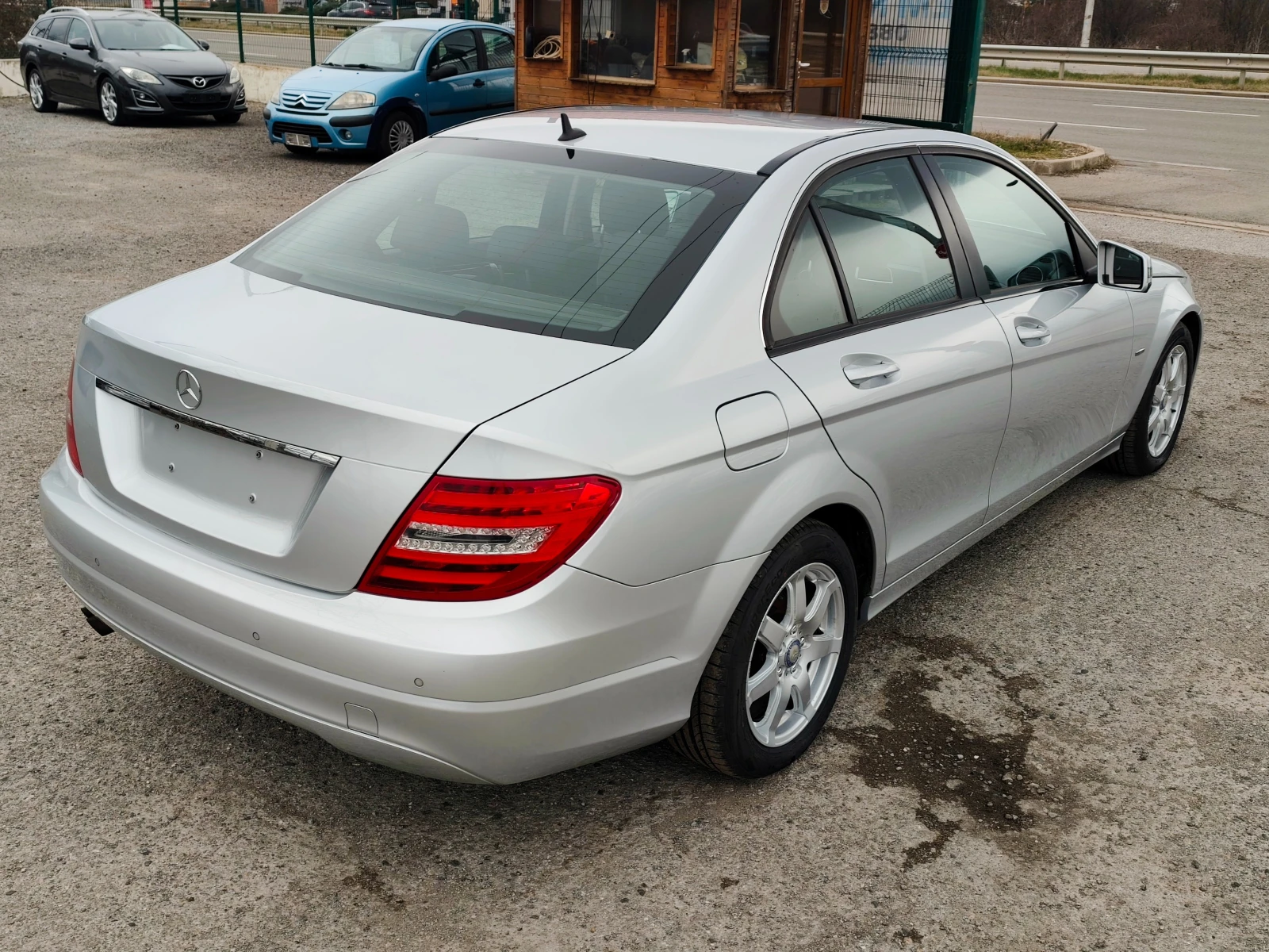 Mercedes-Benz C 180 i Евро 5, снимка 5 - Автомобили и джипове - 54931824