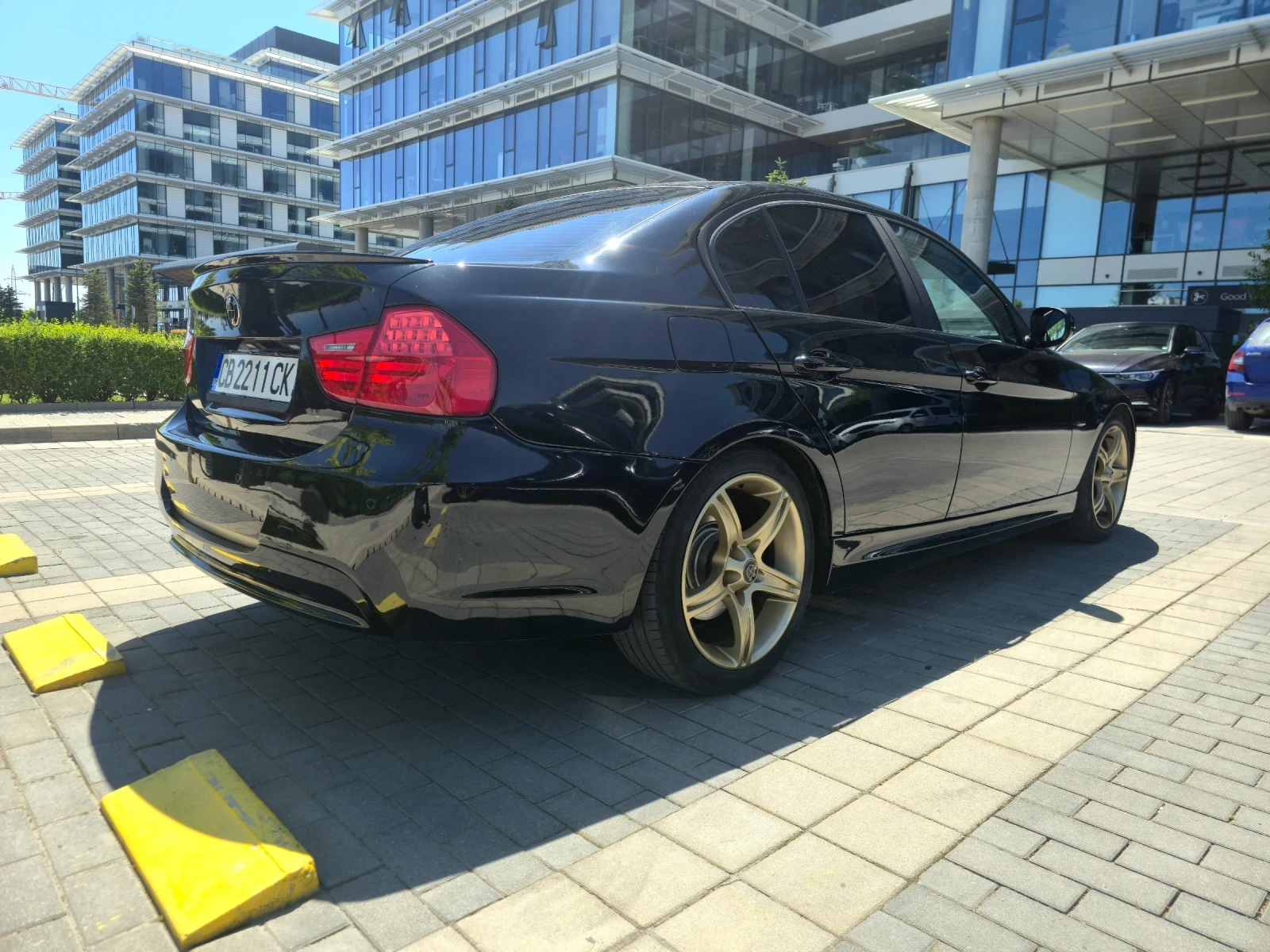 BMW 318  Mpack* Топ състояние, снимка 3 - Автомобили и джипове - 55254630