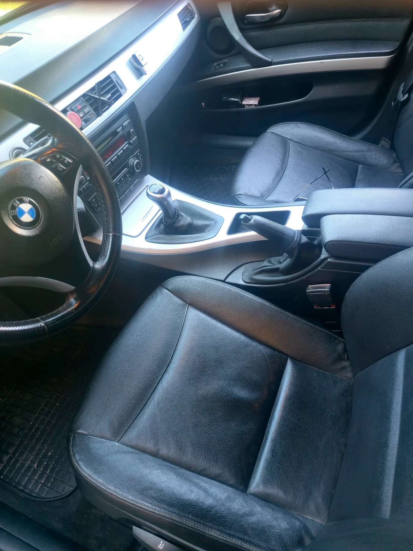 BMW 318  Mpack* Топ състояние, снимка 7 - Автомобили и джипове - 55254630