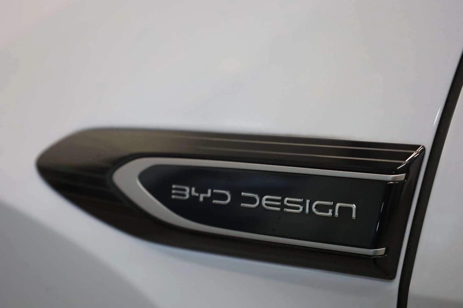 BYD Sealion 7 Design AWD, снимка 16 - Автомобили и джипове - 55300598