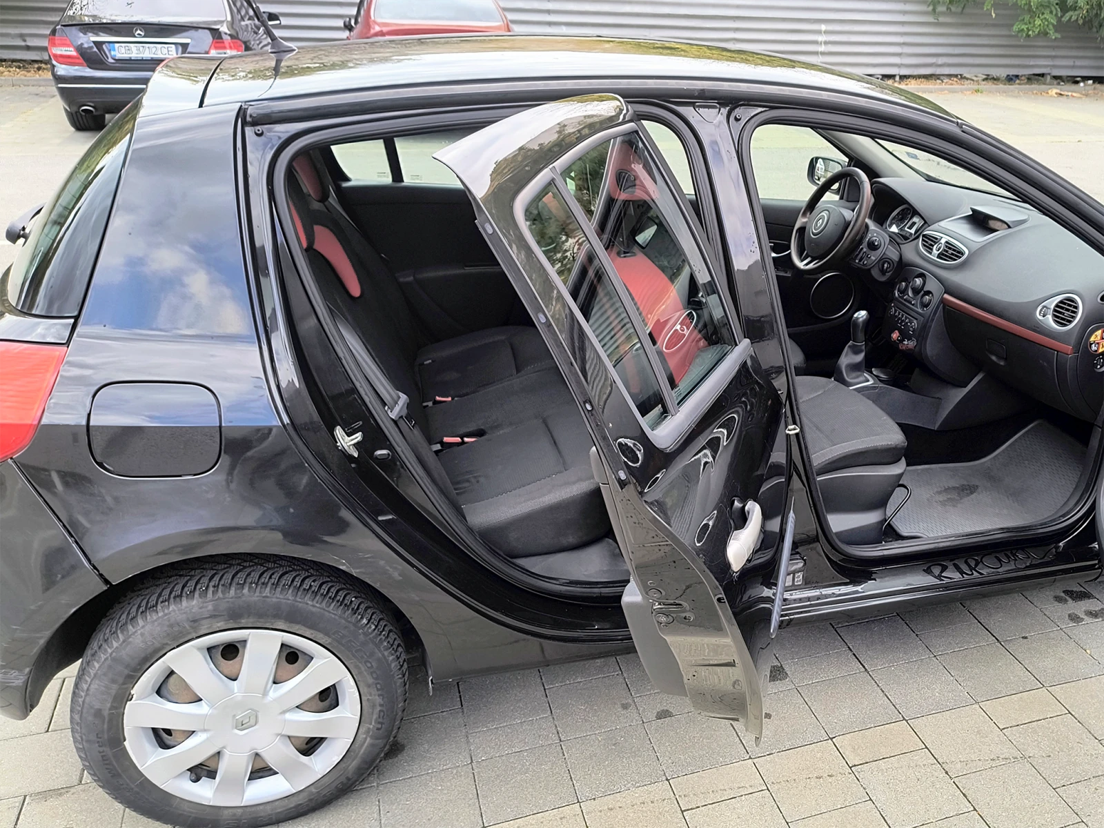 Renault Clio 1.2 16V (75 Hp), снимка 11 - Автомобили и джипове - 56567814