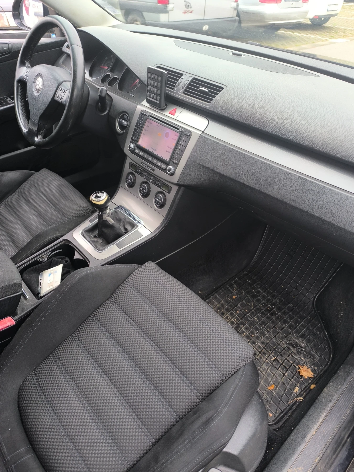 VW Passat B6, снимка 5 - Автомобили и джипове - 56723976