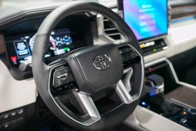 Toyota Sequoia Capstone, 4WD, Hybrid, снимка 8