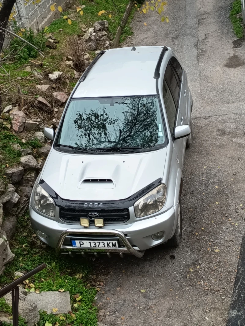Toyota Rav4 D4D, снимка 11 - Автомобили и джипове - 52884534
