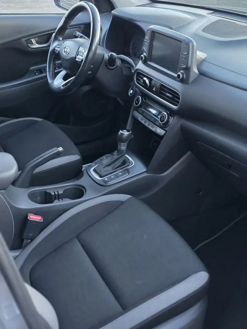 Hyundai Kona 1.6crdi Avtomat/ Keyless/ Krell Audio/ Navi  , снимка 12 - Автомобили и джипове - 53180202