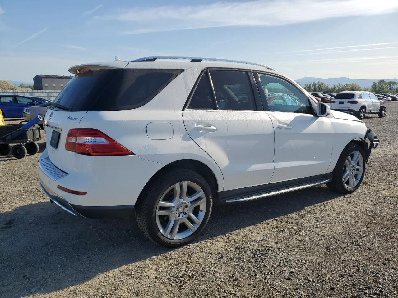 Mercedes-Benz ML 350 Авто Кредит!Крайна цена до БГ! - изображение 4