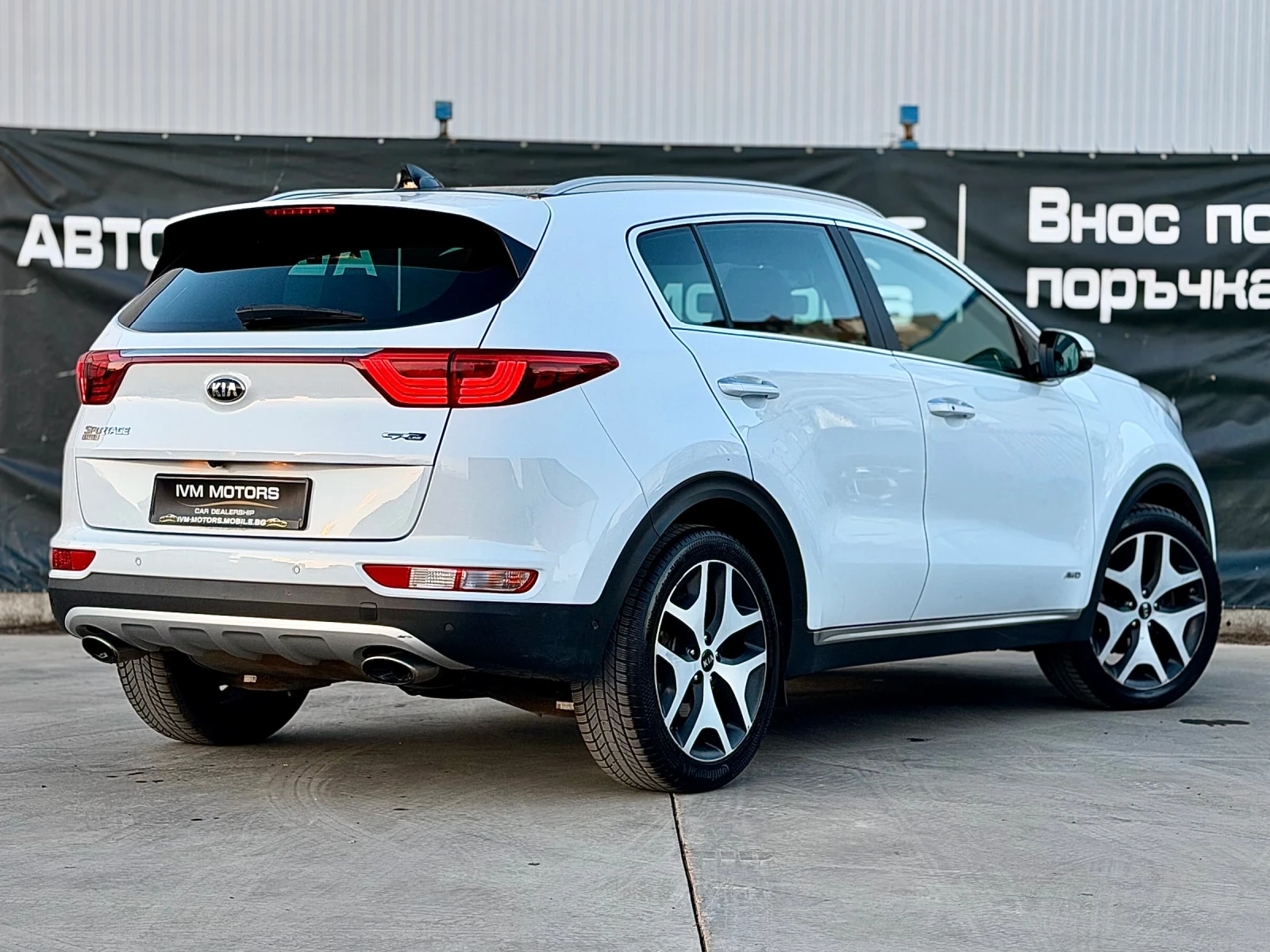 Kia Sportage 1.6 T-GDI* GT LINE* АВТОМАТИК*  - изображение 6