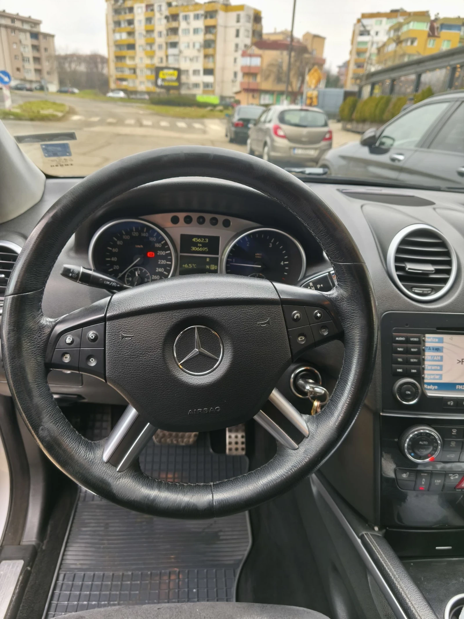 Mercedes-Benz ML 320 3.2cdi 224к.с., снимка 8 - Автомобили и джипове - 54035094