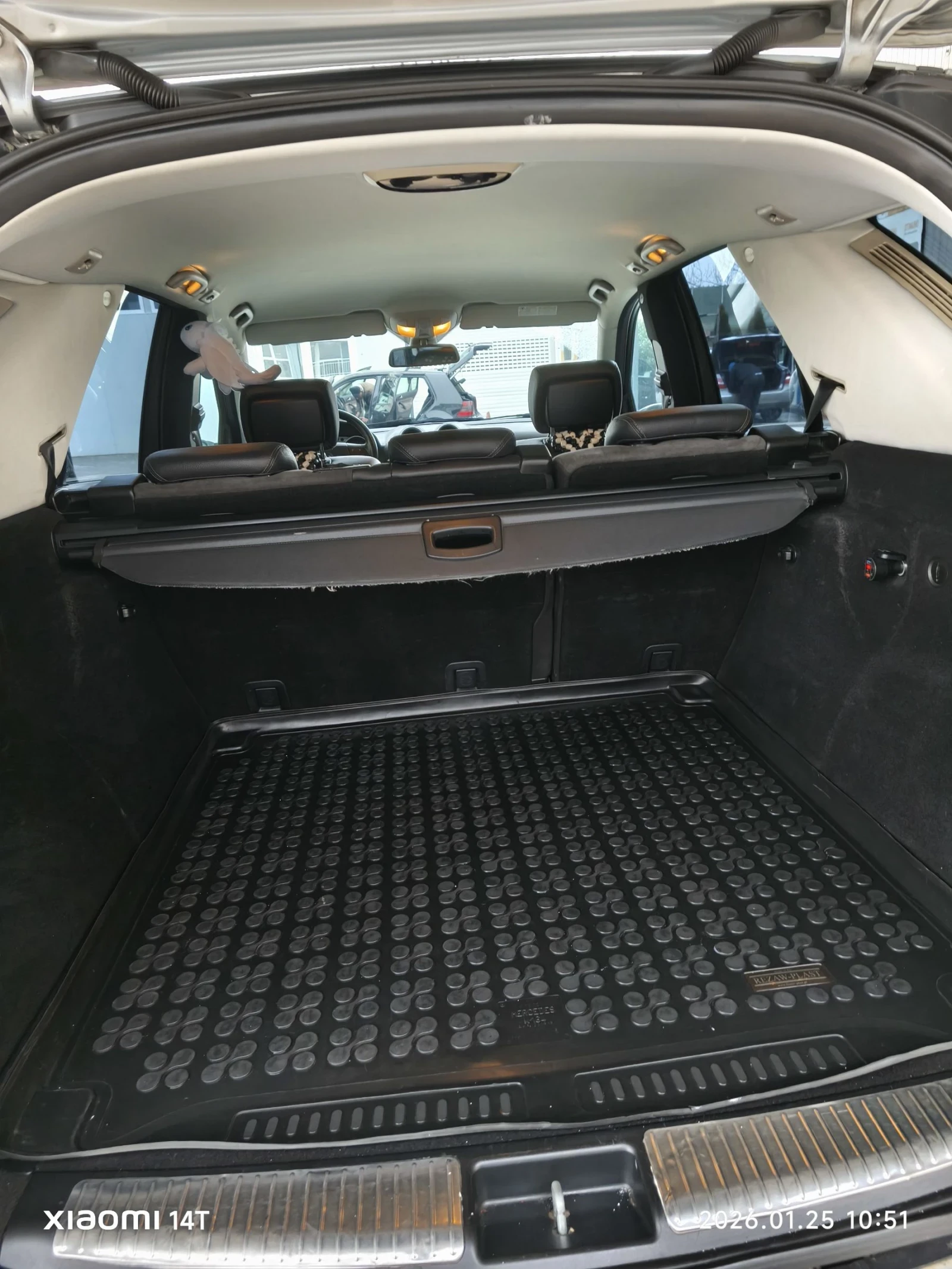 Mercedes-Benz ML 320 3.2cdi 224к.с., снимка 14 - Автомобили и джипове - 54035094