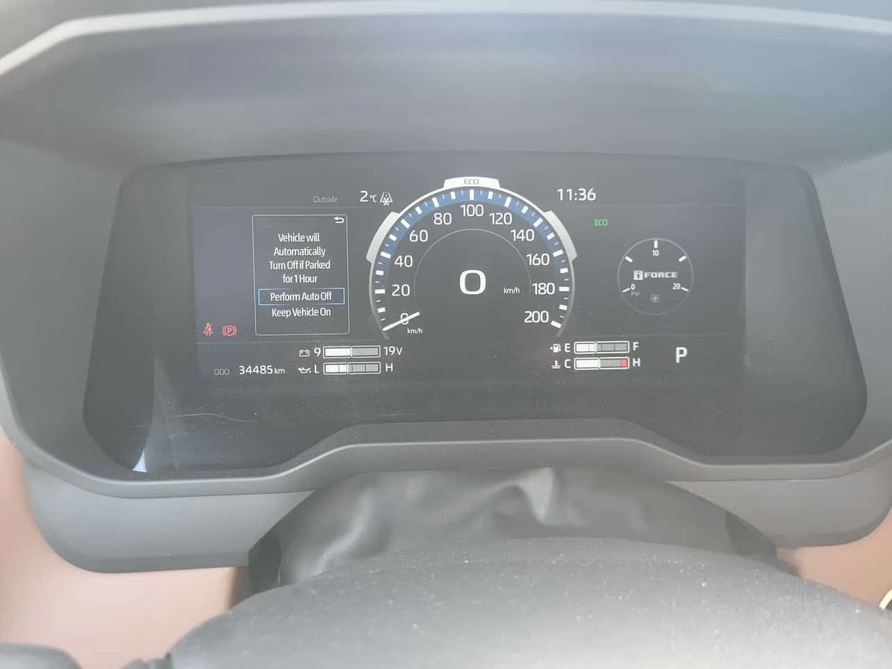 Toyota Tundra * Platinum * 2 КЛЮЧА* PANO* ПОДГРЕВ* KEYLESS* , снимка 8 - Автомобили и джипове - 54178720