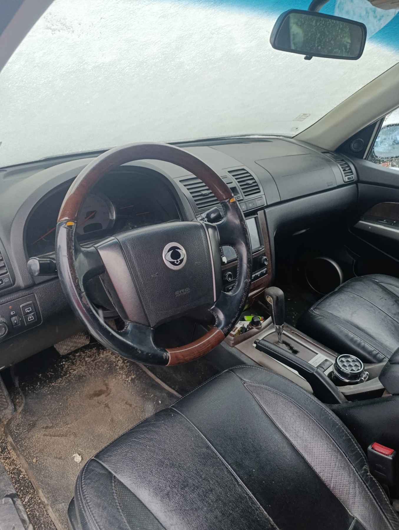 SsangYong Rexton, снимка 4 - Автомобили и джипове - 54580482