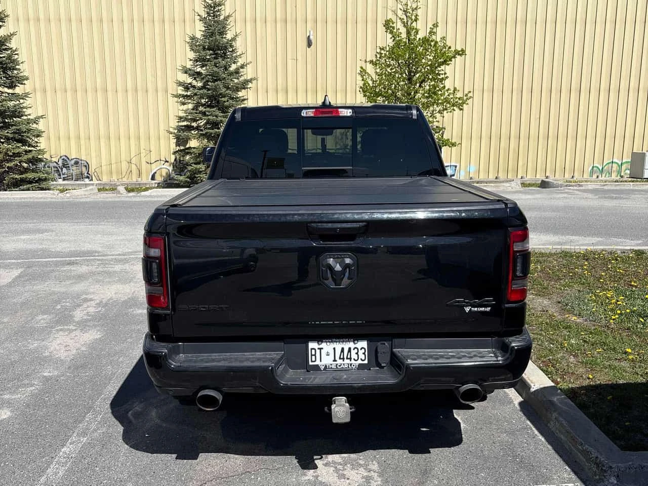 Dodge RAM 1500 * Sport * 5.7 HEMI * ПОДГРЕВИ * КАМЕРА * NAVI, снимка 2 - Автомобили и джипове - 54719915