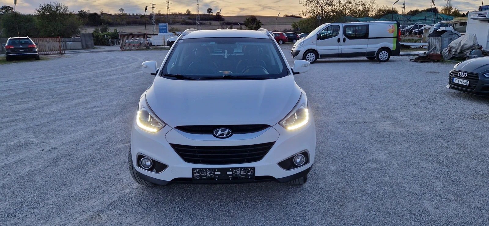 Hyundai IX35 2.0 CRDI EU-5 феислифт 4х4, снимка 2 - Автомобили и джипове - 54798797