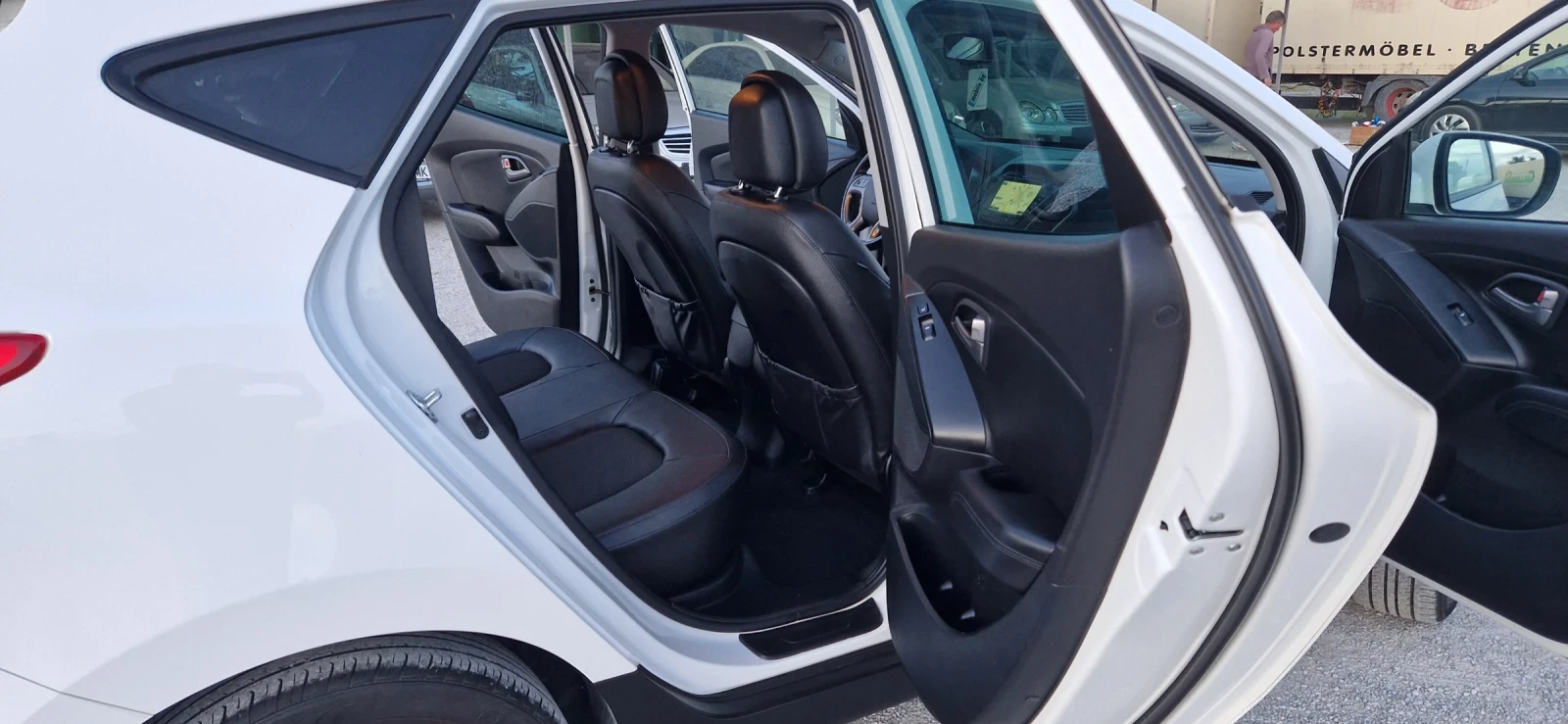 Hyundai IX35 2.0 CRDI EU-5 феислифт 4х4, снимка 11 - Автомобили и джипове - 54798797