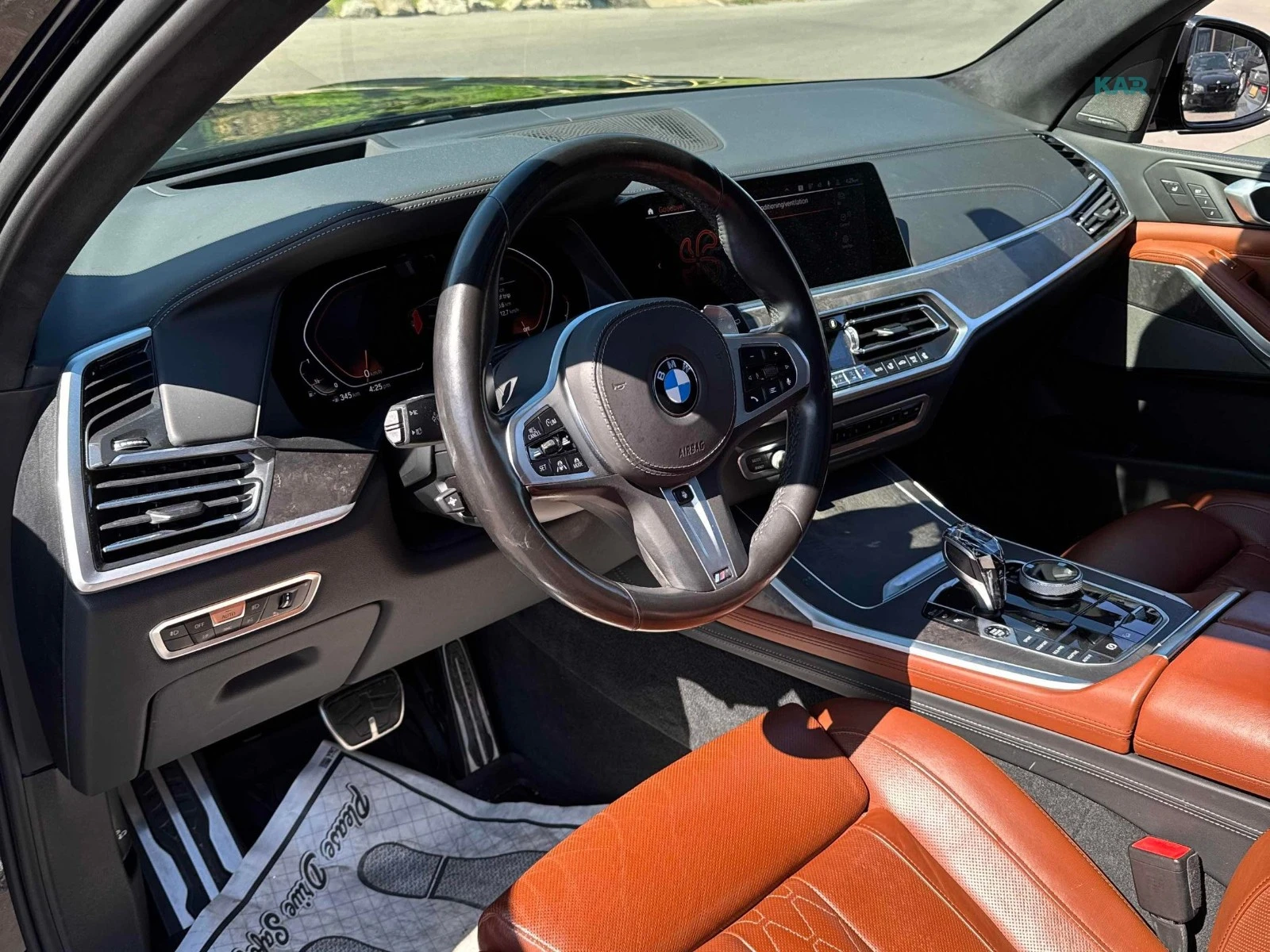 BMW X7 MPACK* DISTRONIC* HARMAN* МАСАЖ* ОБДУХ* ВАКУМ, снимка 5 - Автомобили и джипове - 54835069