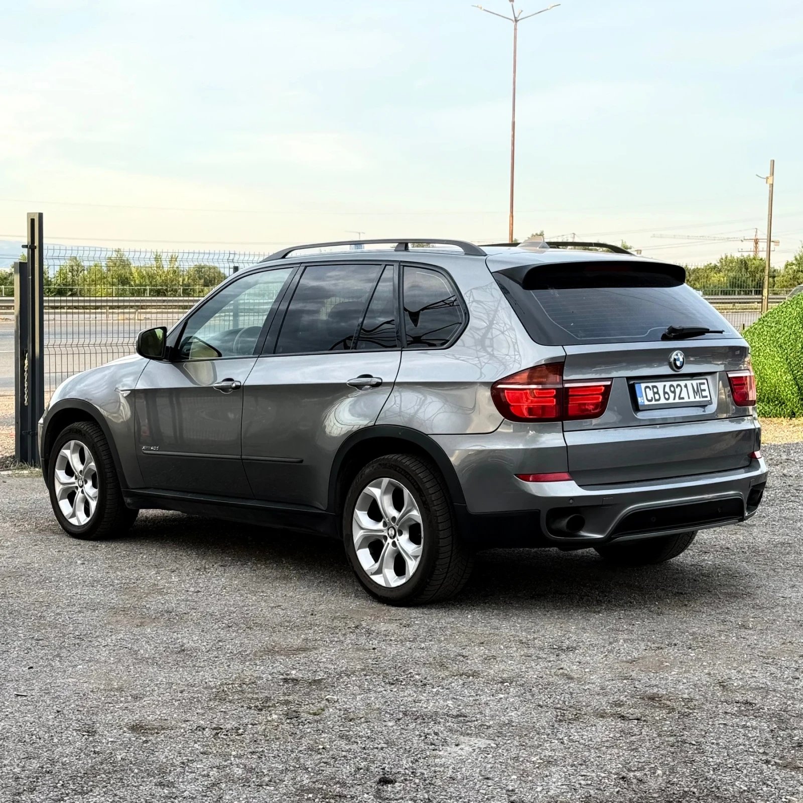 BMW X5 40d/СМЕНЕНИ ВЕРИГИ/ЛАГЕРИ/HUD/Подгрев/Пано/, снимка 6 - Автомобили и джипове - 54999329