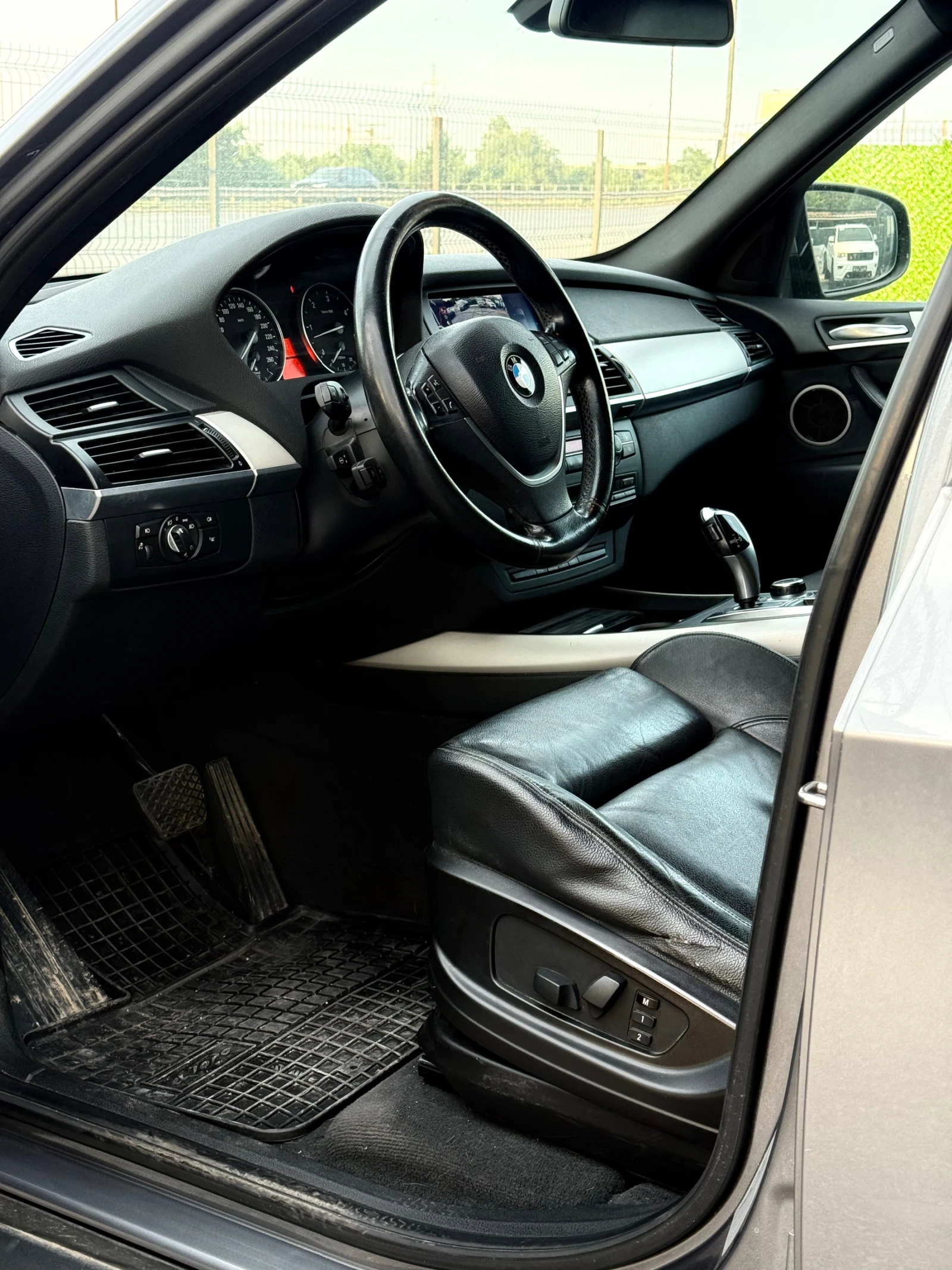 BMW X5 40d/СМЕНЕНИ ВЕРИГИ/ЛАГЕРИ/HUD/Подгрев/Пано/, снимка 7 - Автомобили и джипове - 54999329