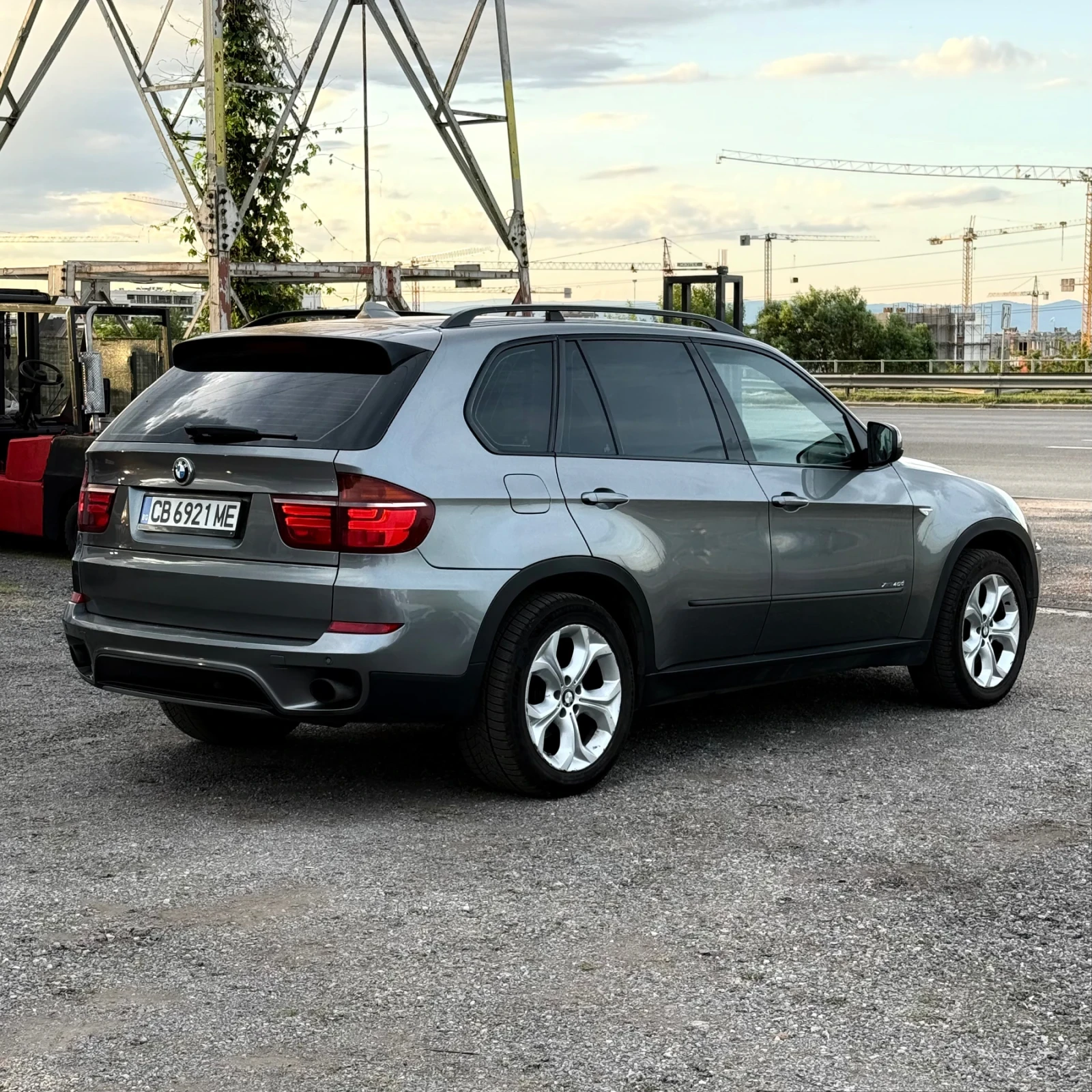 BMW X5 40d/СМЕНЕНИ ВЕРИГИ/ЛАГЕРИ/HUD/Подгрев/Пано/, снимка 4 - Автомобили и джипове - 54999329