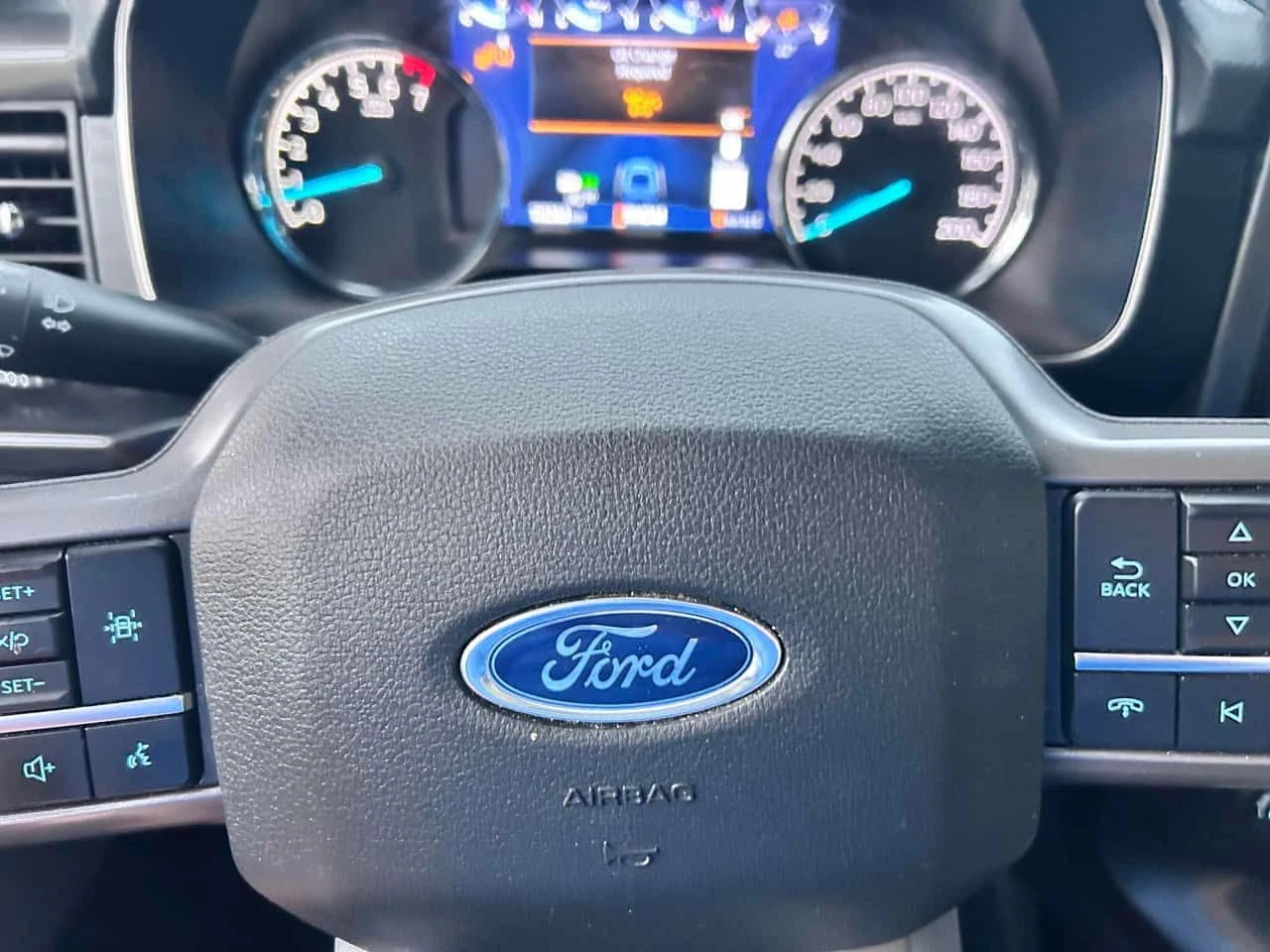 Ford F150 * 4WD SuperCrew Box * CARFAX * ЦЕНА ДО БГ, снимка 10 - Автомобили и джипове - 55270707