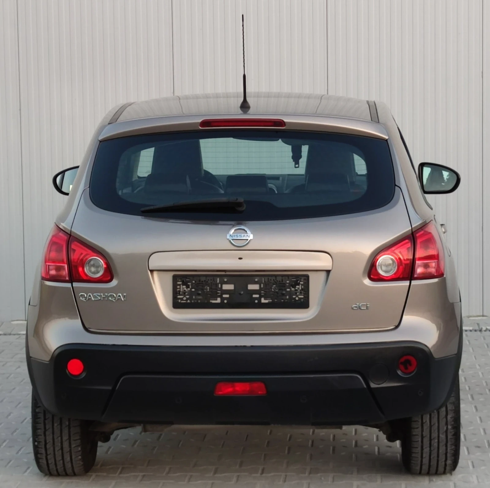 Nissan Qashqai 2.0DCI* 150к.с* 4х4* , снимка 5 - Автомобили и джипове - 55335382