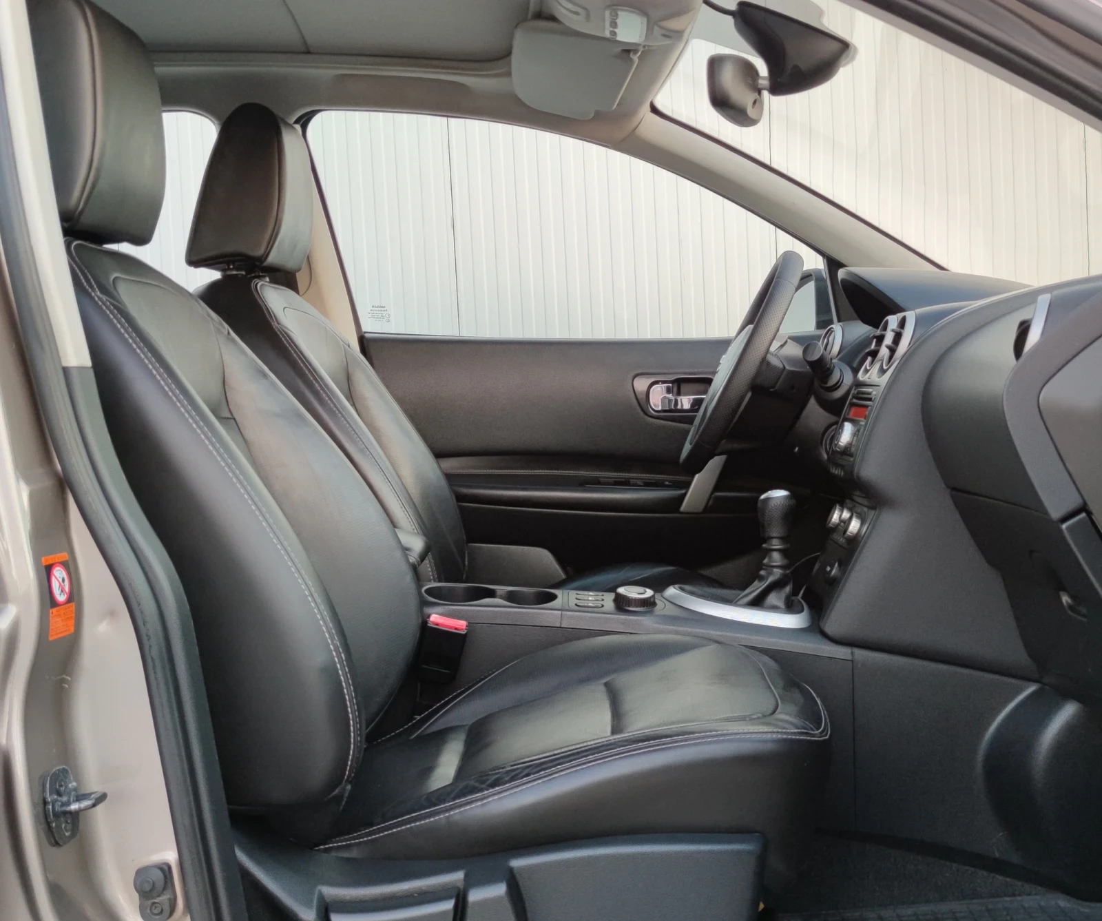 Nissan Qashqai 2.0DCI* 150к.с* 4х4* , снимка 16 - Автомобили и джипове - 55335382