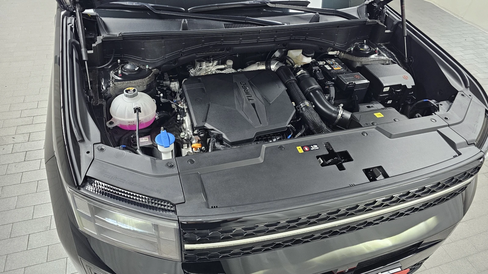 Hyundai Santa fe 2.5T Calligraphy* BOSE* BLIND SPOT* КРАЙНА ЦЕНА, снимка 6 - Автомобили и джипове - 55697157
