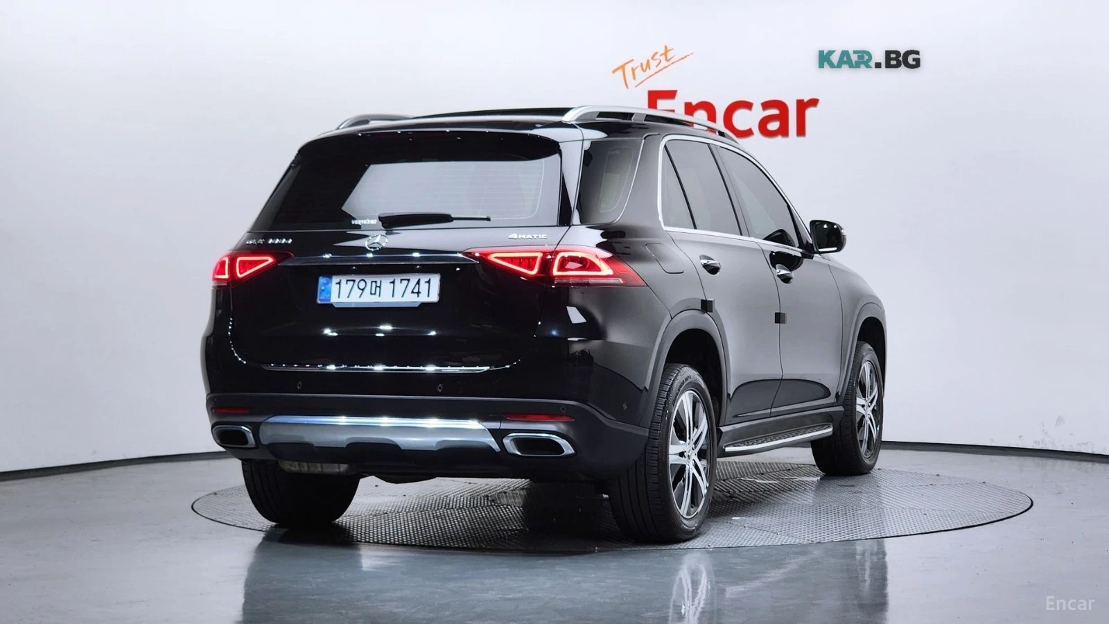 Mercedes-Benz GLE 300 4MATIC* КОЖА* НАВИ* ПАНО* АВТОКРЕДИТ, снимка 2 - Автомобили и джипове - 55724261