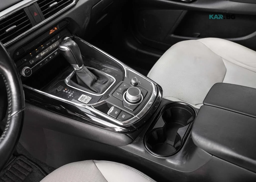 Mazda CX-9 GS-L* AWD* КОЖА* ПОДГРЕВ* ПАНО* КАМЕРА* , снимка 8 - Автомобили и джипове - 56081068