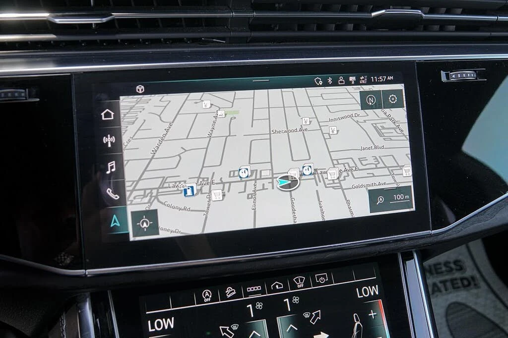 Audi Q8 Technik QUATTRO | HUD| ОБДУХВАНЕ | DISTRO, снимка 13 - Автомобили и джипове - 56118185
