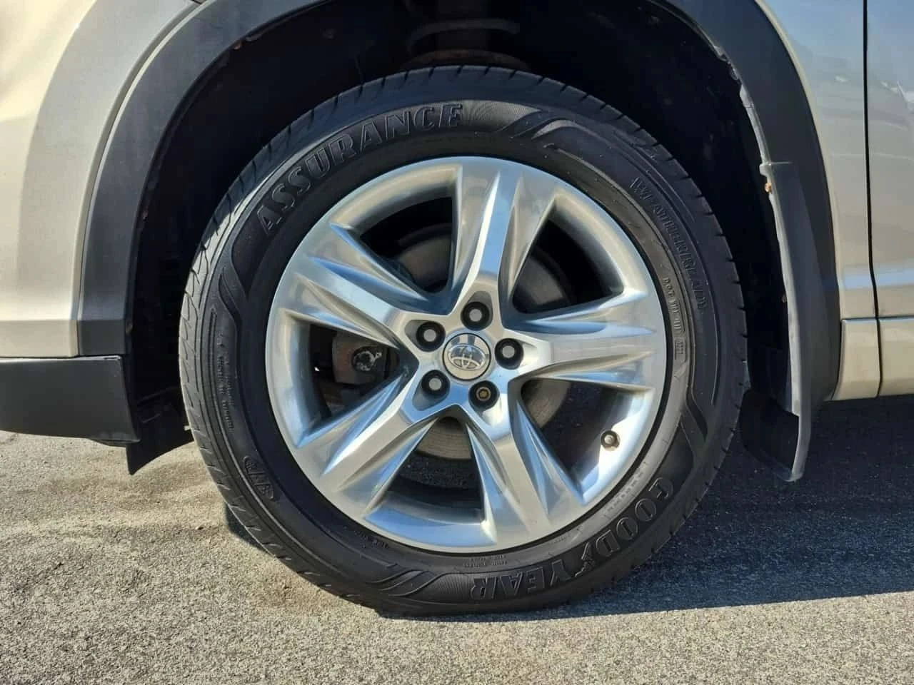 Toyota Highlander, снимка 6 - Автомобили и джипове - 56740163