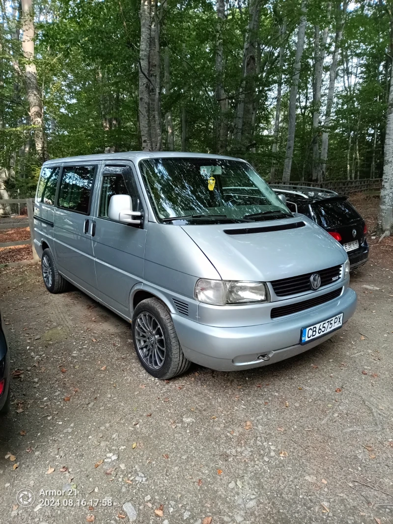 VW Caravelle 2.5 102 к.с, снимка 1 - Бусове и автобуси - 43321731