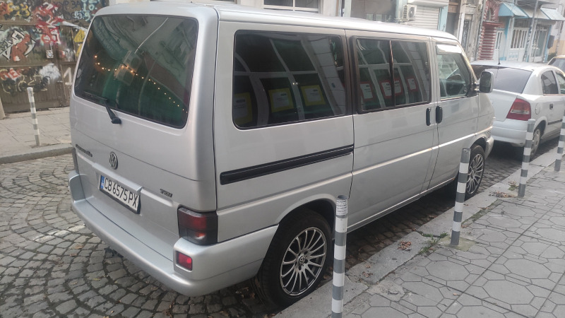 VW Caravelle 2.5 102 к.с, снимка 2 - Бусове и автобуси - 43321731