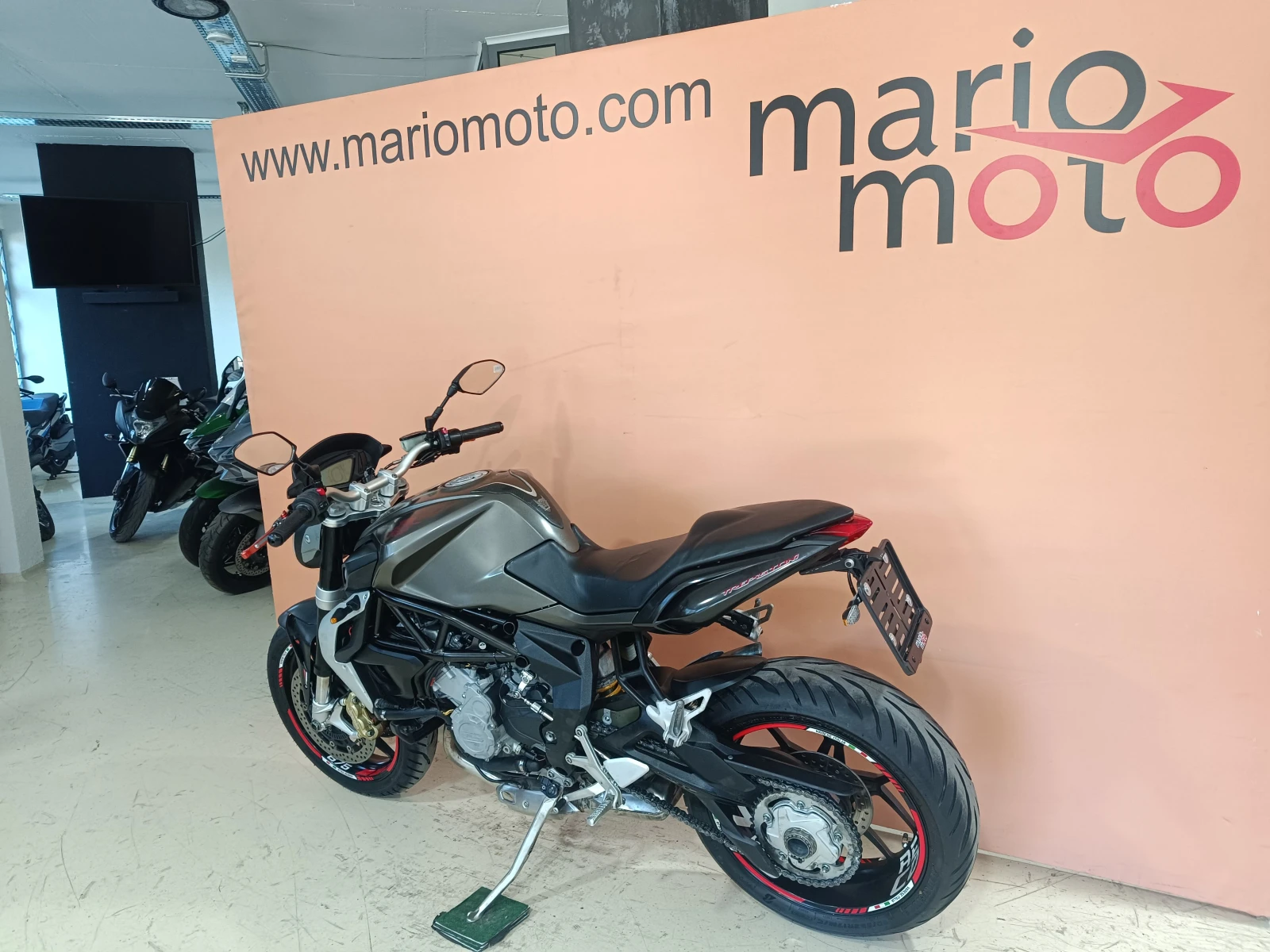 MV Agusta Brutale 675 A2, снимка 11 - Мотоциклети и мототехника - 54377310