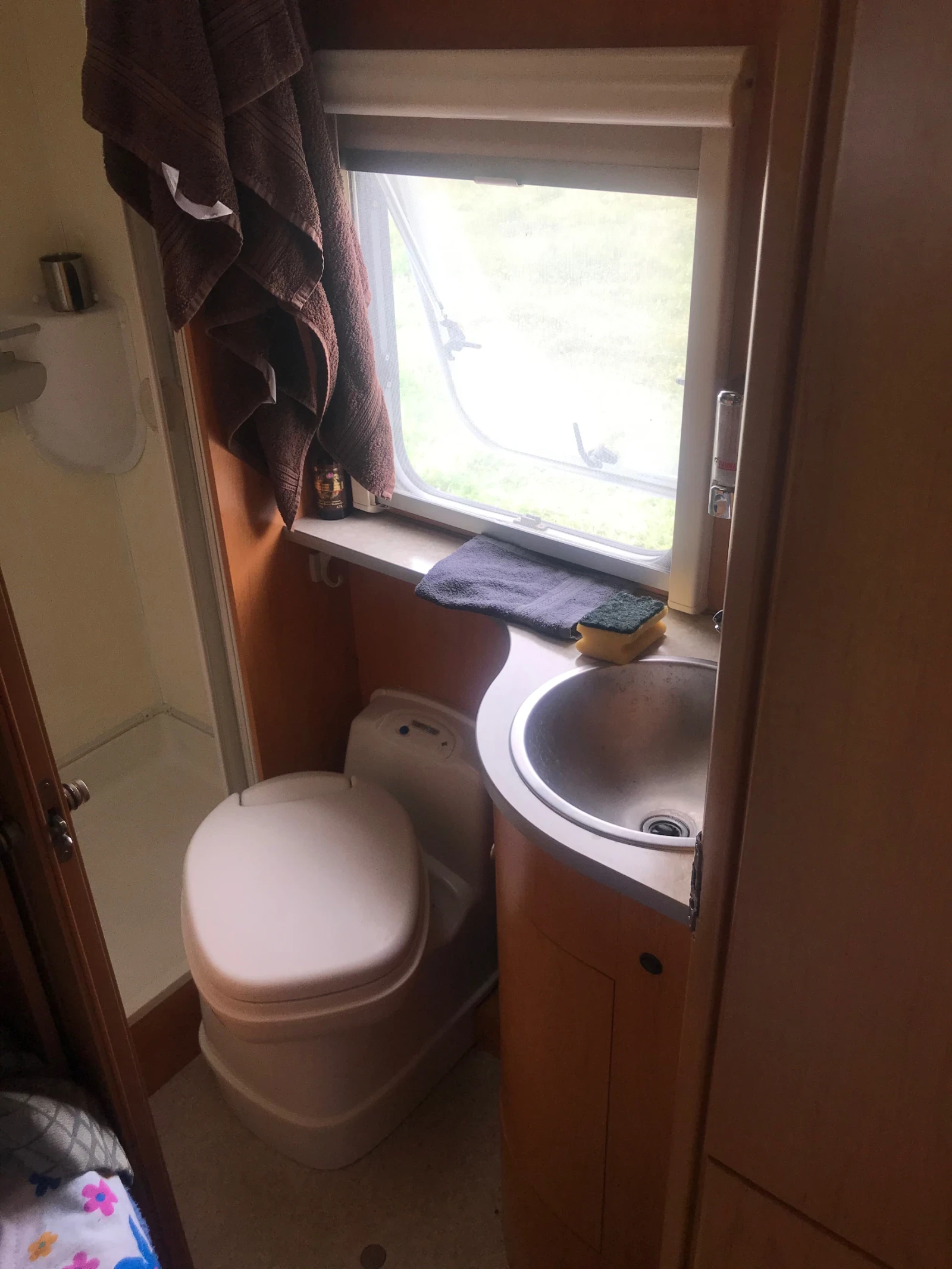 Кемпер HYMER / ERIBA Mercedec BCM 655, снимка 14 - Каравани и кемпери - 54742564
