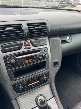 Mercedes-Benz C 180, снимка 13