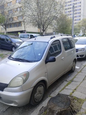 Toyota Yaris verso, снимка 2