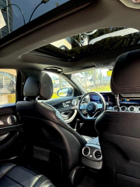 Mercedes-Benz E 220 AMG Line, снимка 11