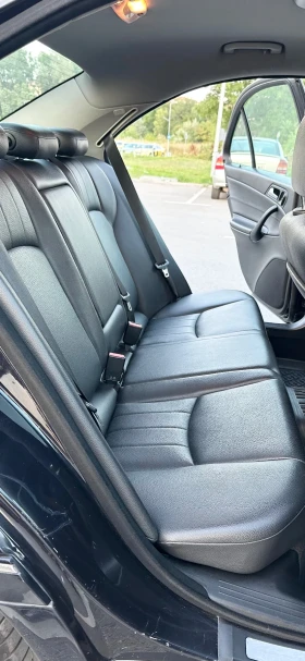 Mercedes-Benz C 220, снимка 14