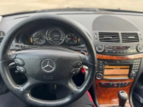 Mercedes-Benz E 320, снимка 11