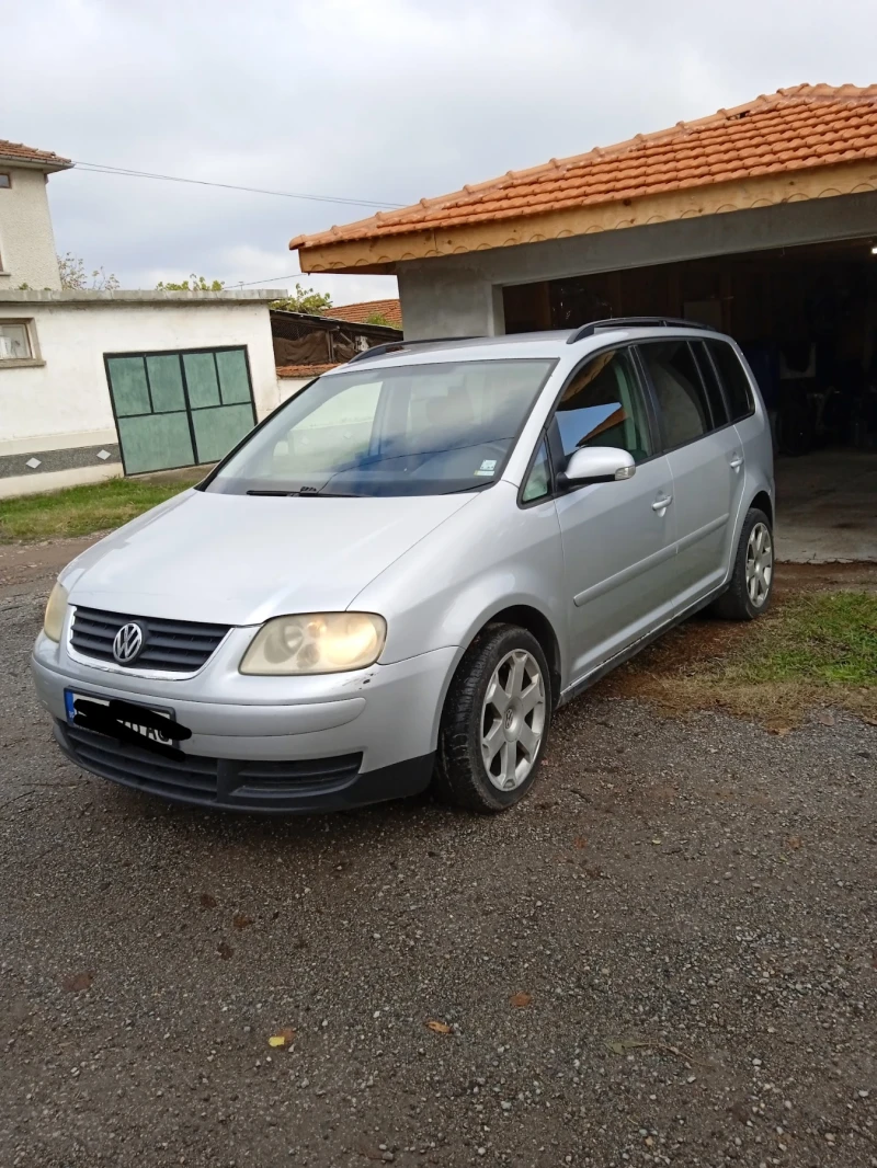 VW Touran, снимка 2 - Автомобили и джипове - 47136990