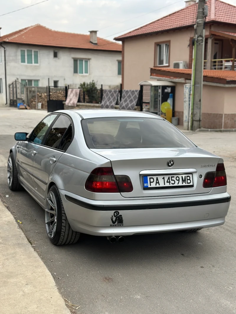 BMW 320, снимка 2 - Автомобили и джипове - 47919194